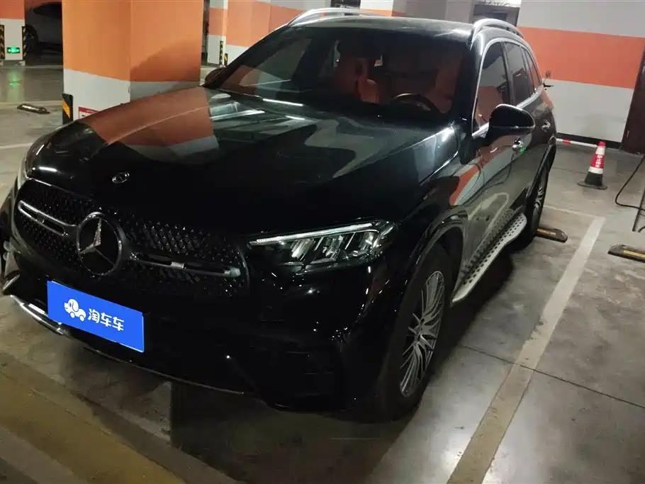 Mercedes-Benz GLC 2025