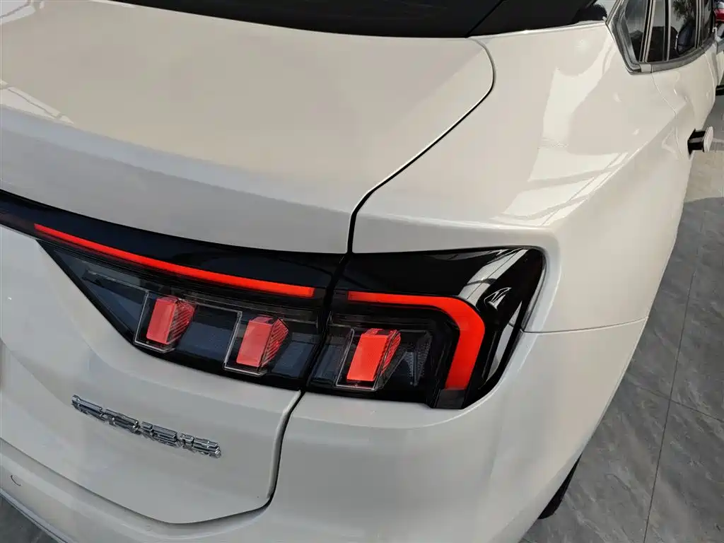 Ford Mondeo 2022 EcoBoost 245 Luxury