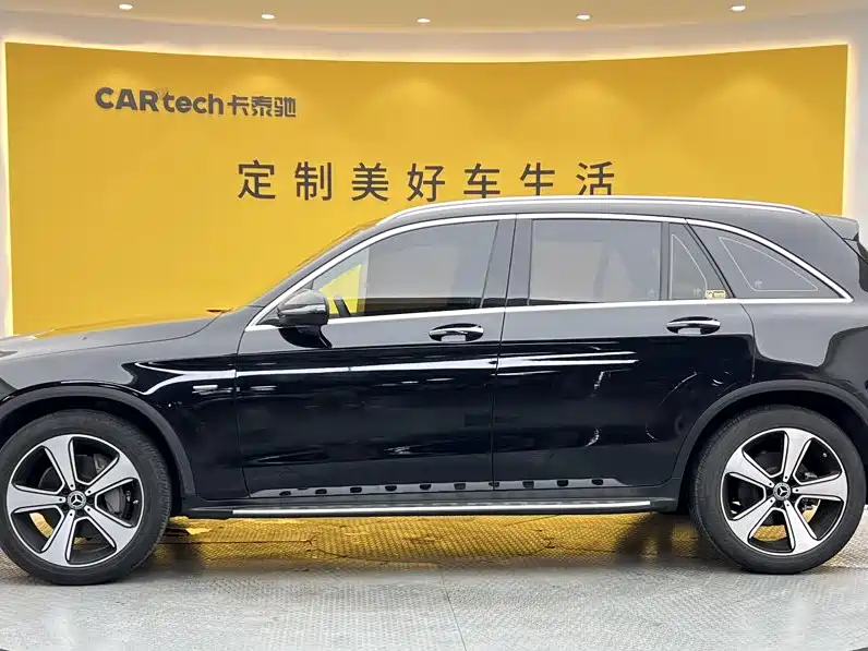 Mercedes-Benz GLC — миниатюра 8