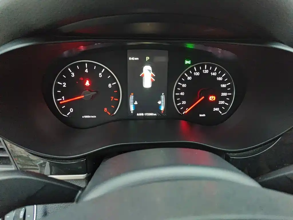 BYD Song MAX MAX 2018 1.5T AT Luxury 6 мест
