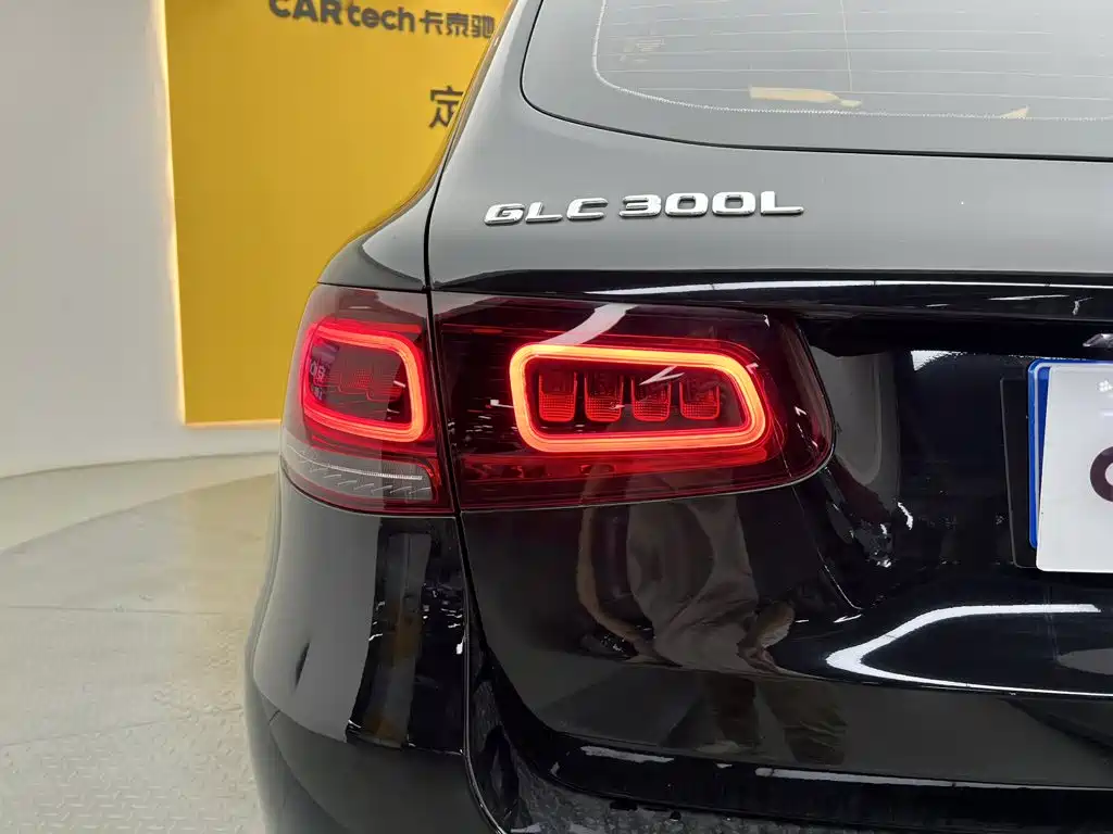 Mercedes-Benz GLC — миниатюра 13