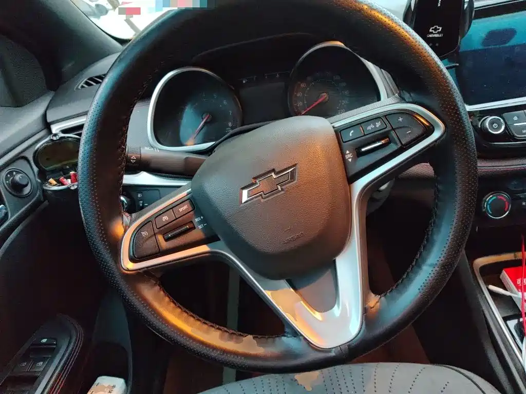 Chevrolet Monza — миниатюра 6