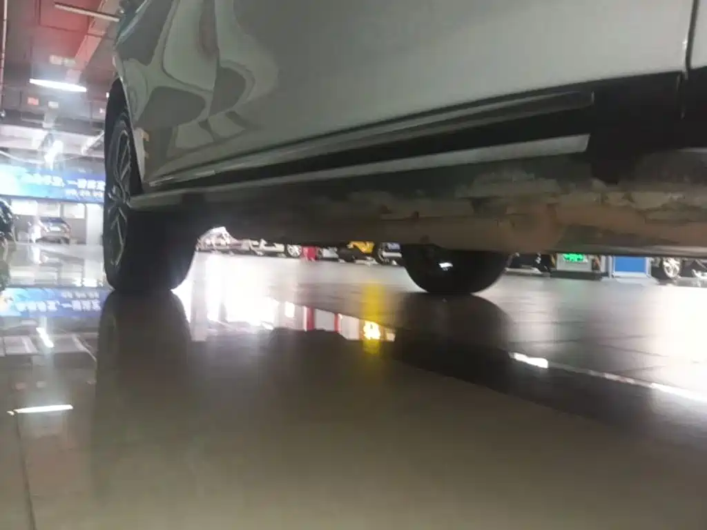 BYD Tang New Energy — миниатюра 21