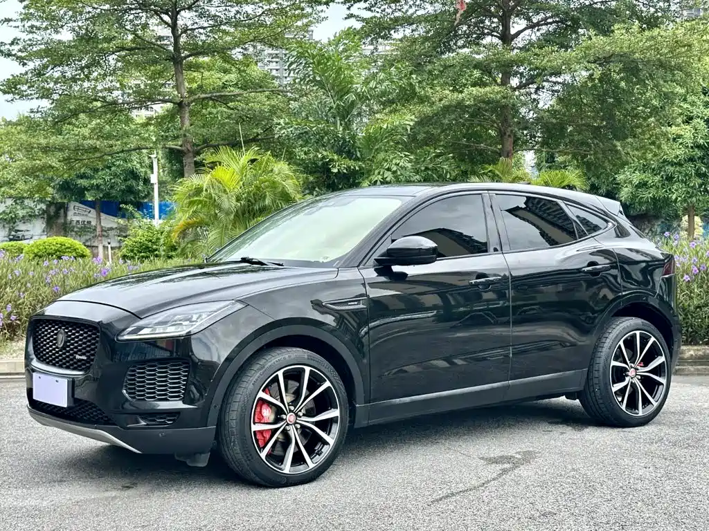 Jaguar E-PACE