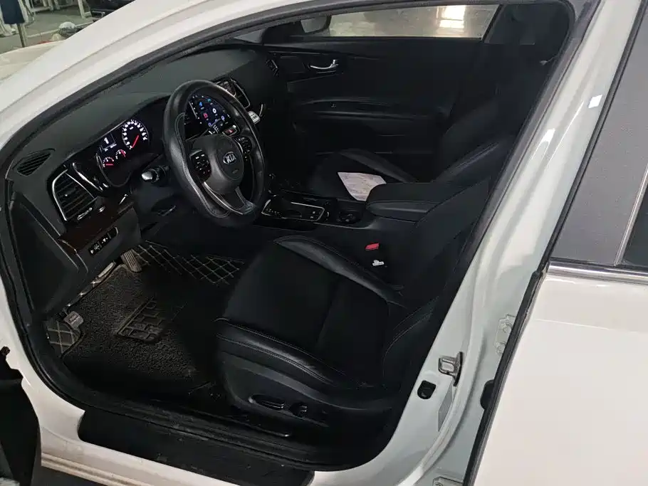 Kia K4 — миниатюра 9