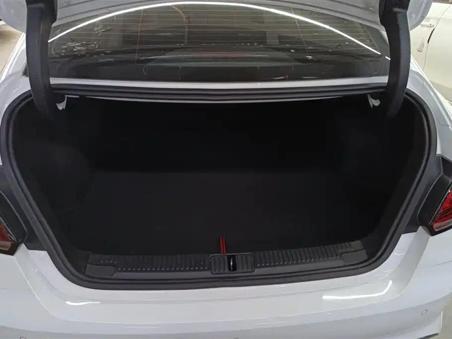 MG 5 2022 300TGI DCT