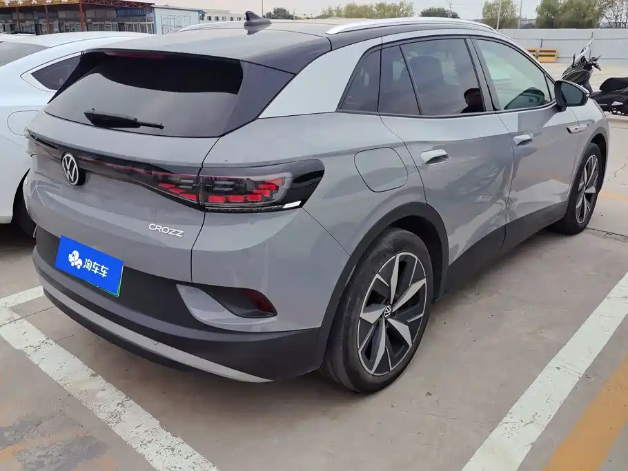 Volkswagen ID.4 Crozz — миниатюра 3