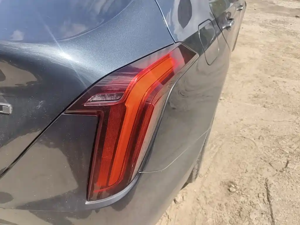 Cadillac CT4 — миниатюра 8