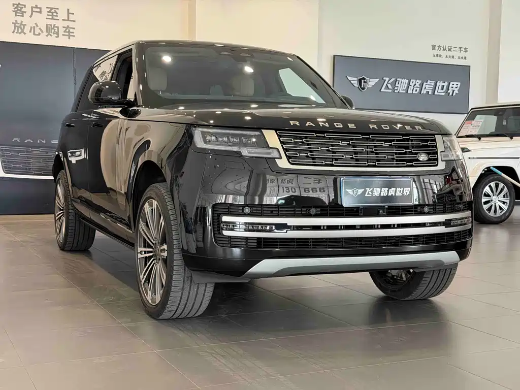 Land Rover Range Rover 2025 3.0 L6 400PS Long Wheelbase