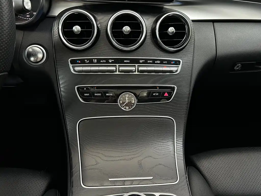 Mercedes-Benz C-Class — миниатюра 23