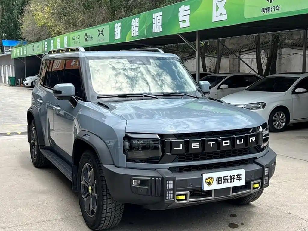 Jetour Traveller