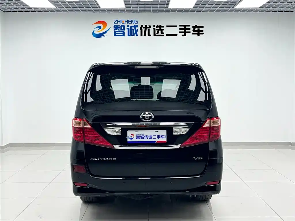 Toyota Alphard 2011 3.5L Luxury