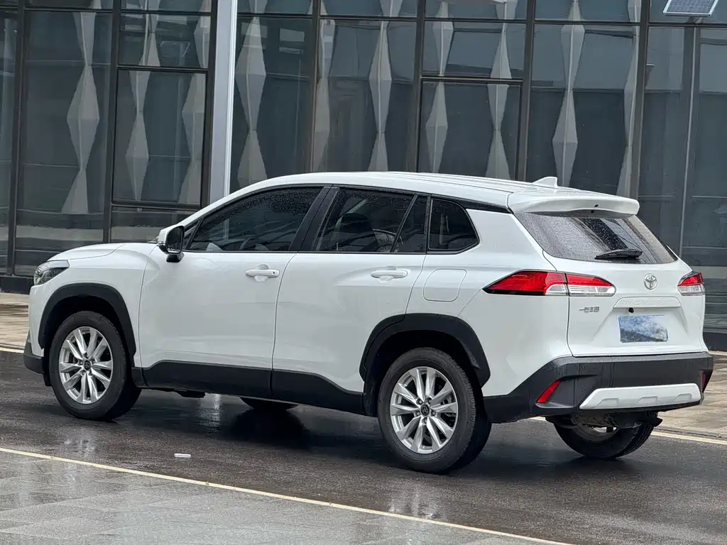 Toyota Corolla Cross — миниатюра 4