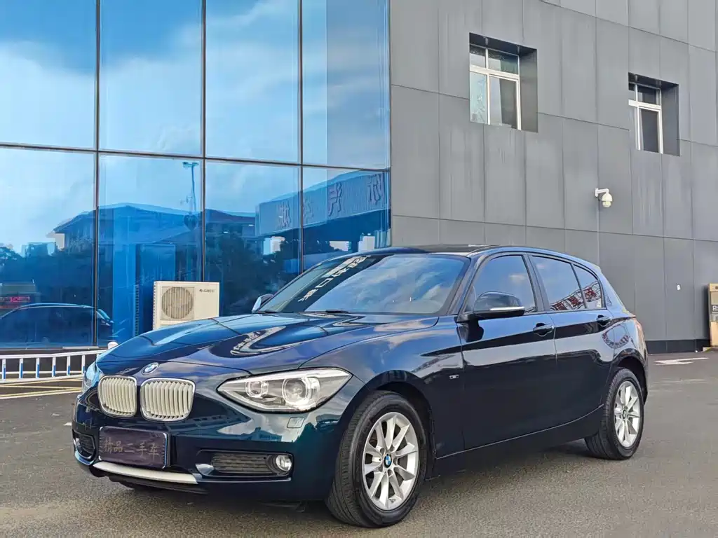 BMW 1 Series (Import) 2015