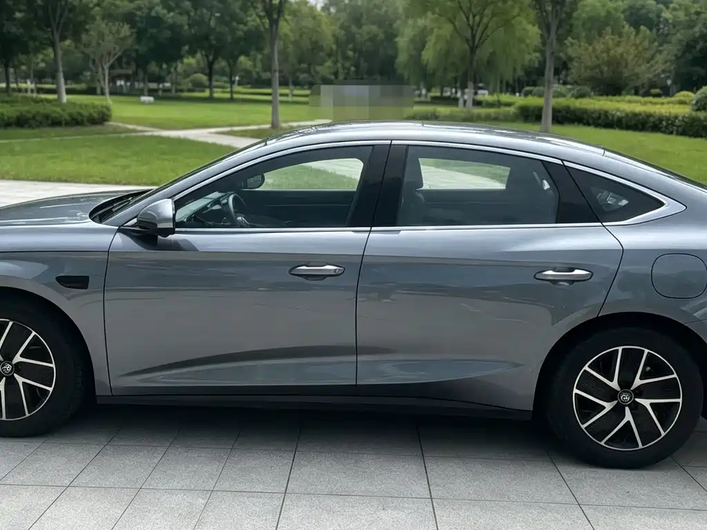 BYD Qin L — миниатюра 3