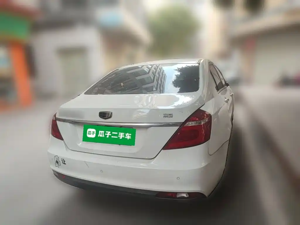 Geely Emgrand — миниатюра 3