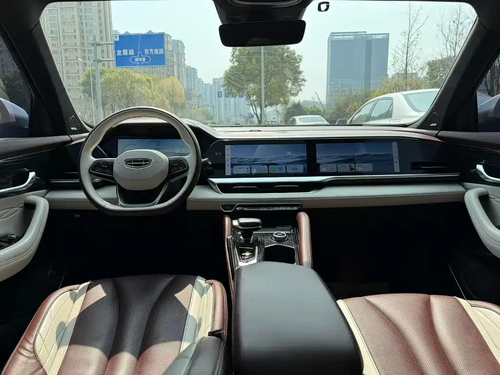 Geely Xingyue L — миниатюра 9