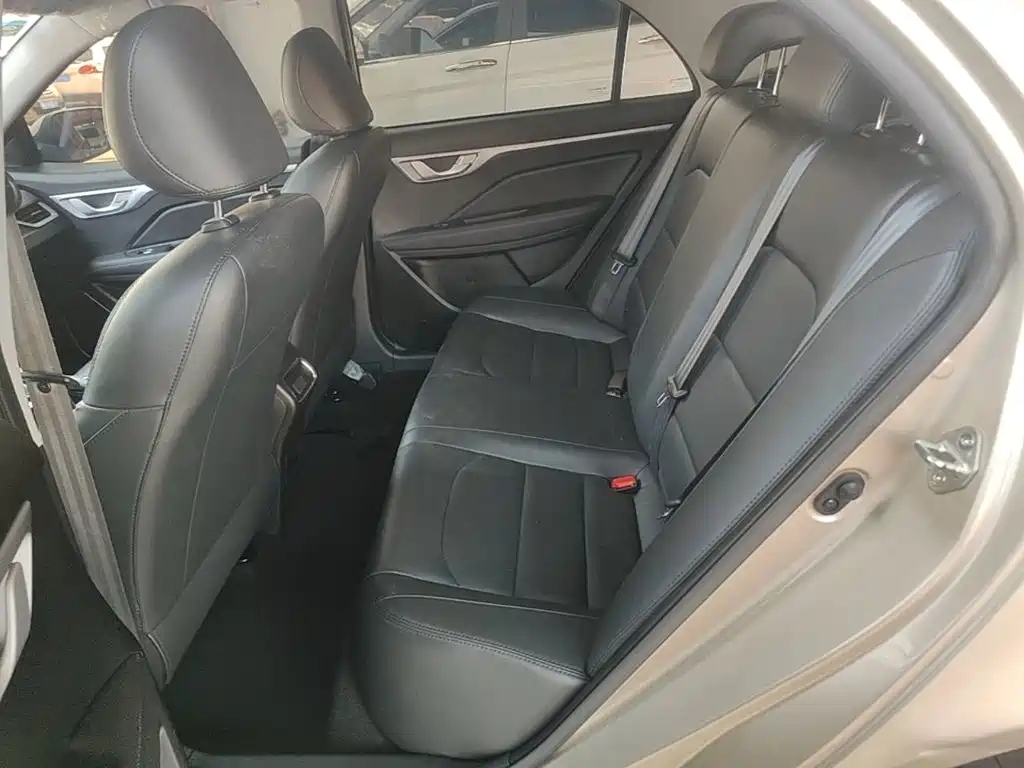 Geely Vision — миниатюра 17