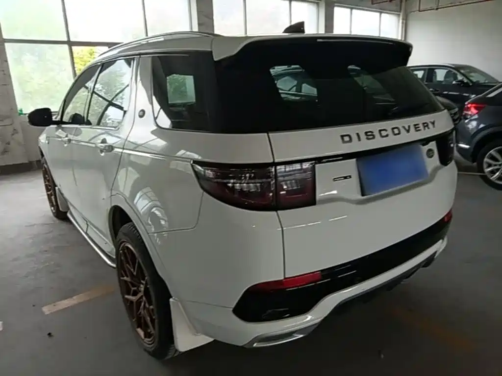 Land Rover Discovery Sport — миниатюра 5