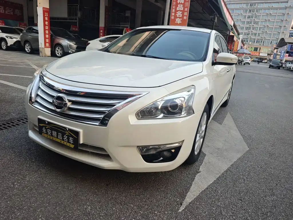 Nissan Teana