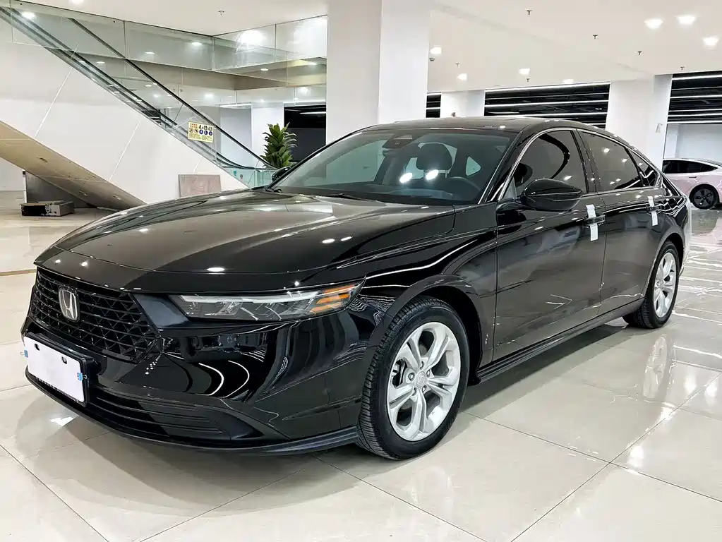Купить Honda Accord