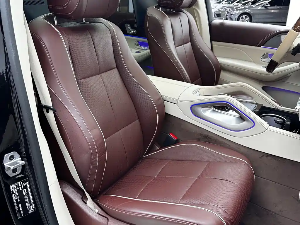 MERCEDES-BENZ MAYBACH GLS