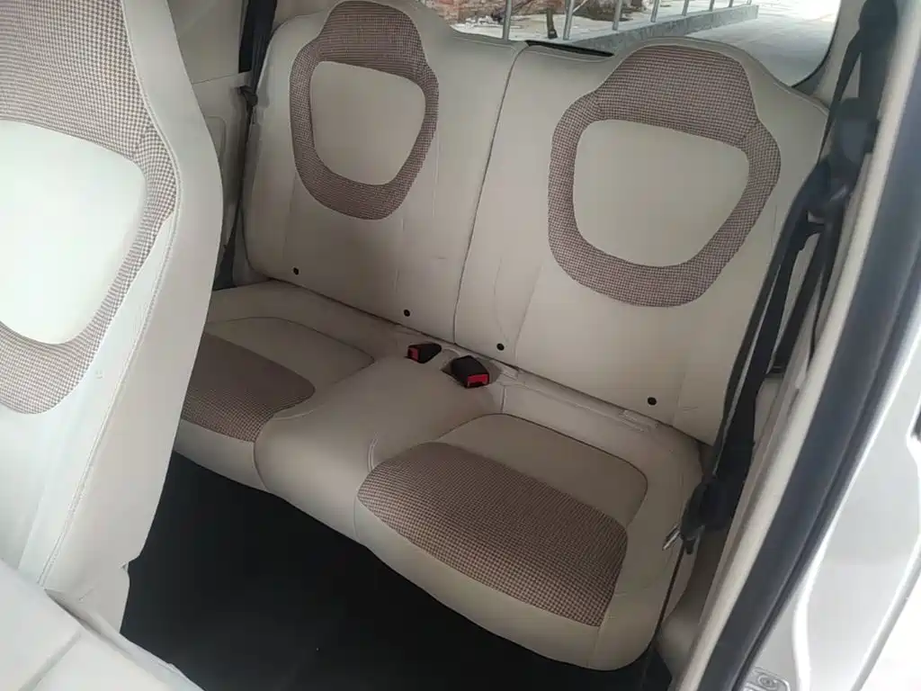 Wuling MINIEV — миниатюра 17