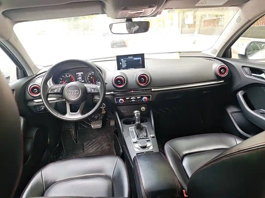 Audi A3 — миниатюра 10