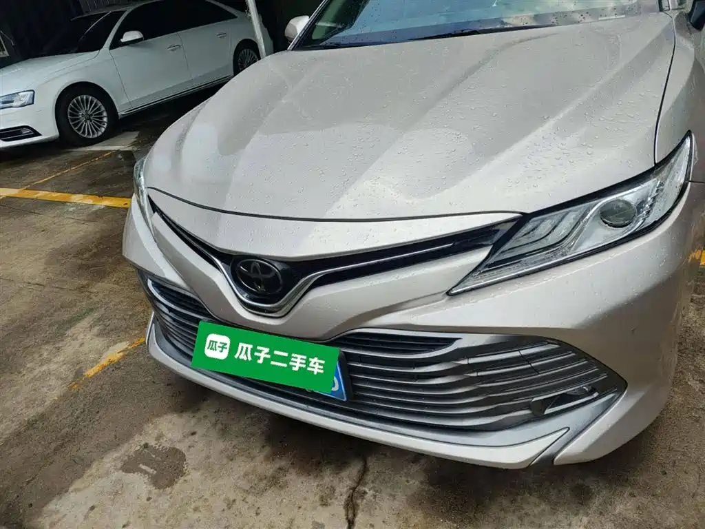 Toyota Camry 2019 2.5G Luxury VI