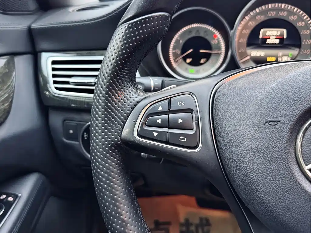 Mercedes-Benz CLS 2015 CLS 260