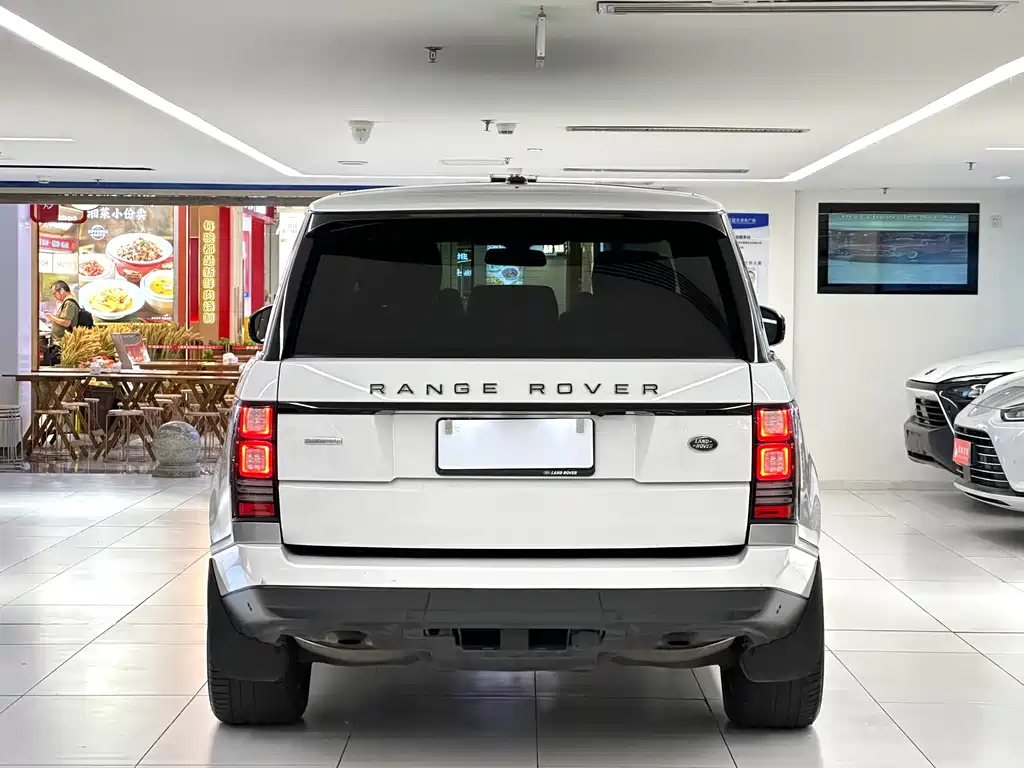 Land Rover Range Rover — миниатюра 6