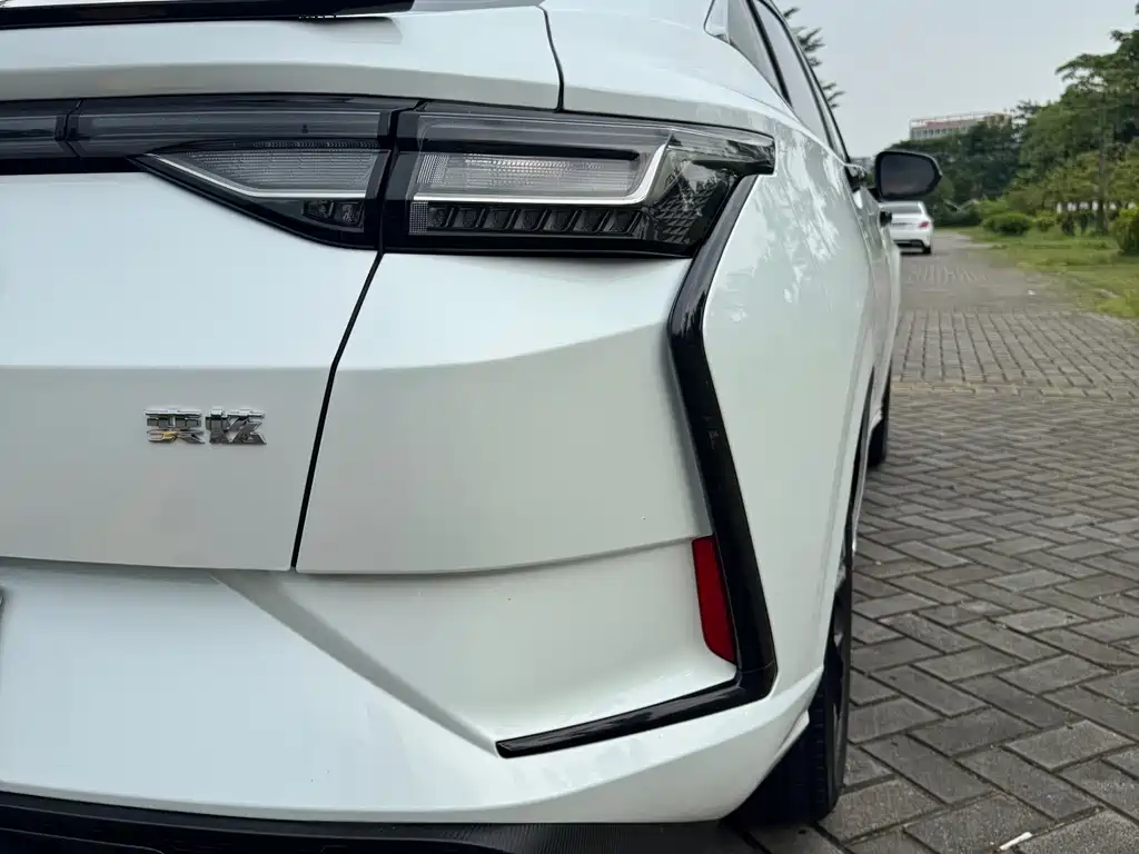 Aeolus Yixuan Mach Edition 1.5L Auto Wind Chaser Edition, фото 9