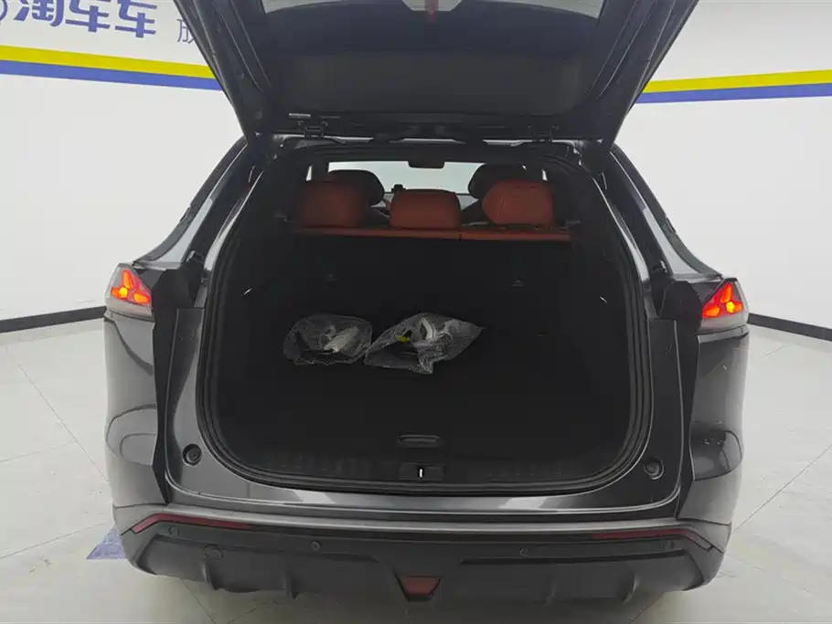 Changan Deepal DARK BLUE S07