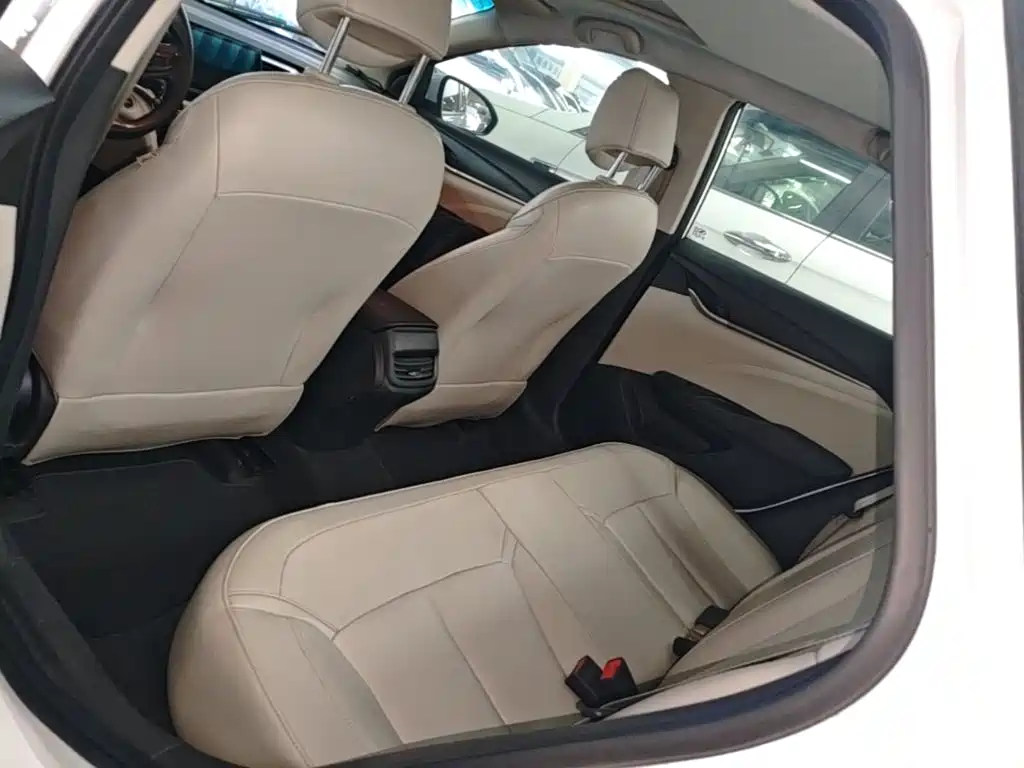 Buick Excelle — миниатюра 17