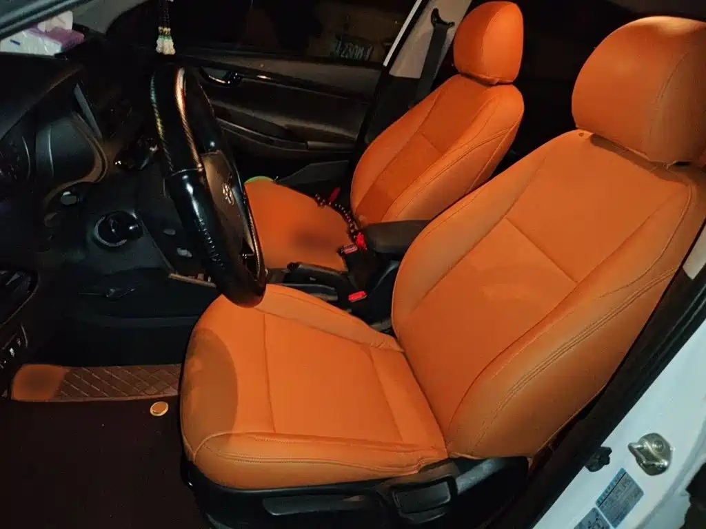Hyundai Elantra — миниатюра 8