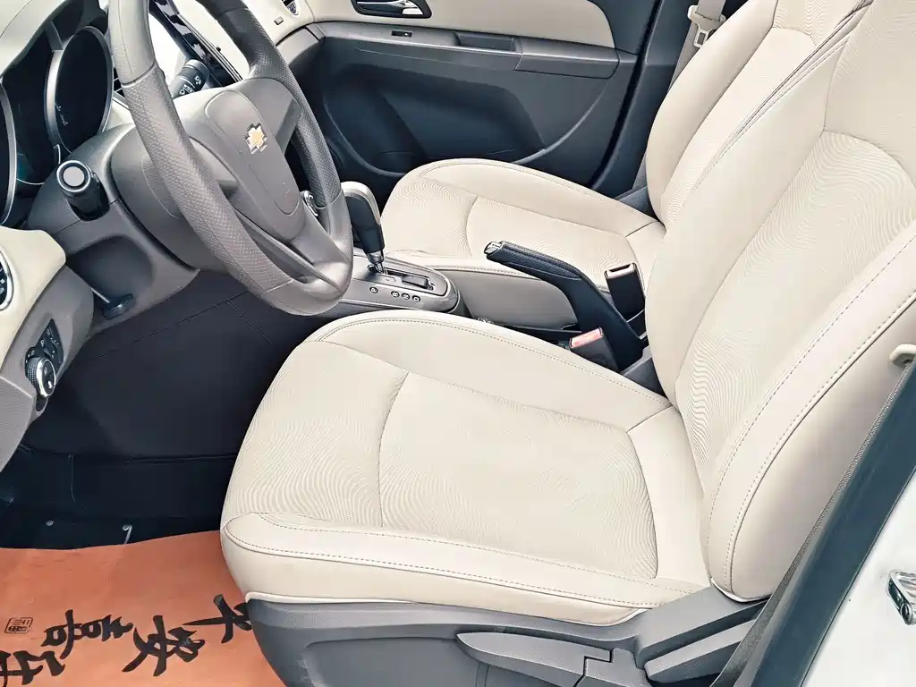 Chevrolet Cruze — миниатюра 4
