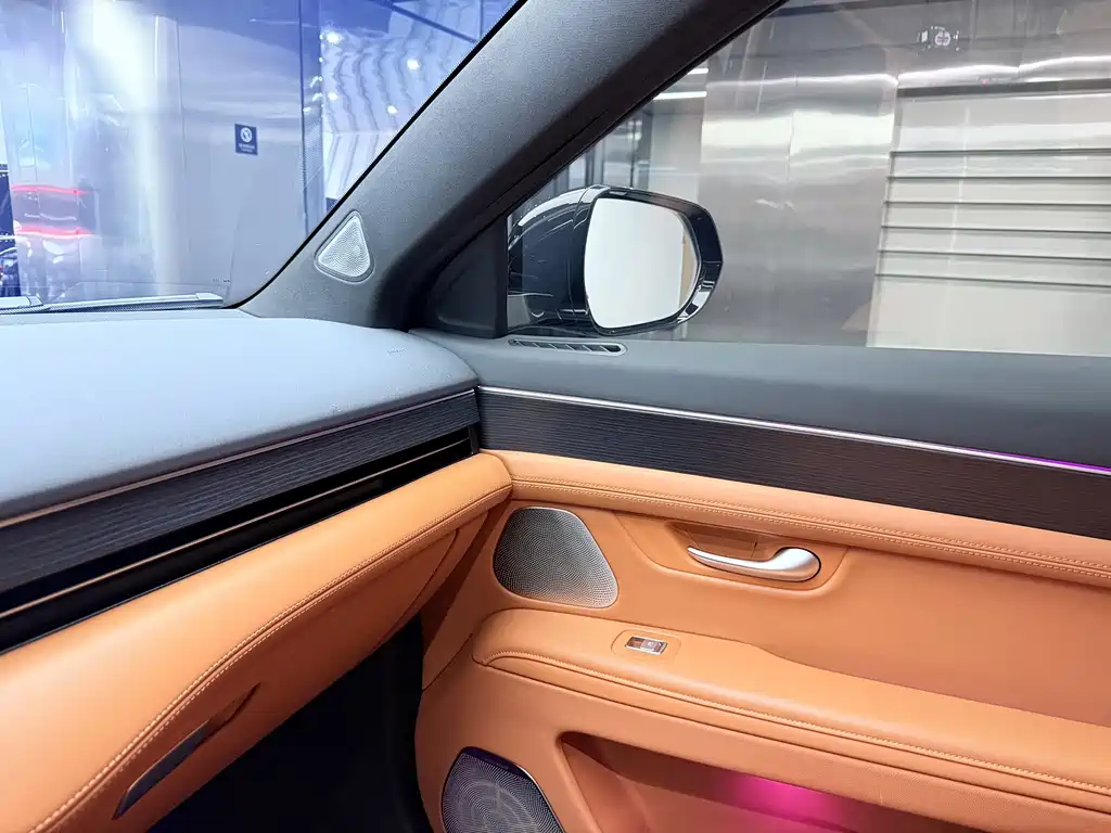 AITO AITO M7 — миниатюра 10