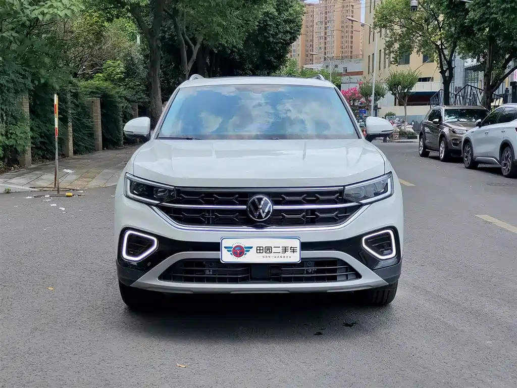 Volkswagen Tayron 2026 3000 300TSI