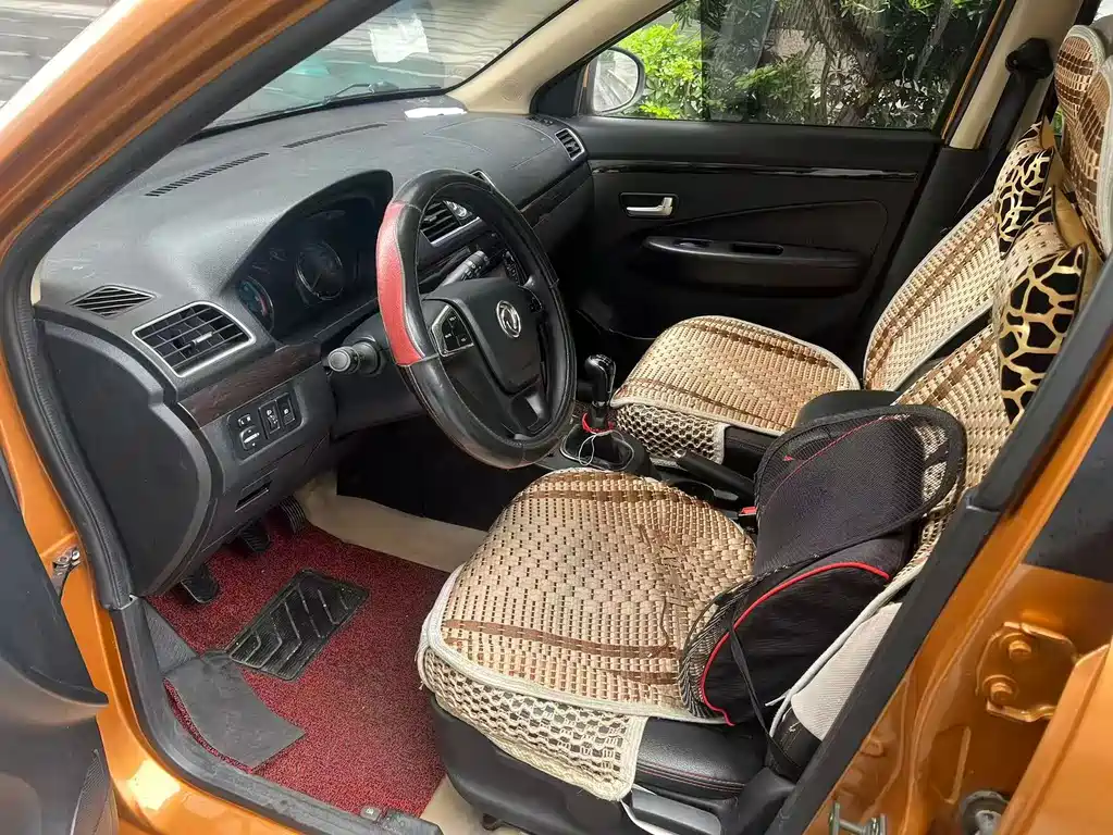 Dongfeng 360 2015 1.5L MT Luxury 7 мест IV