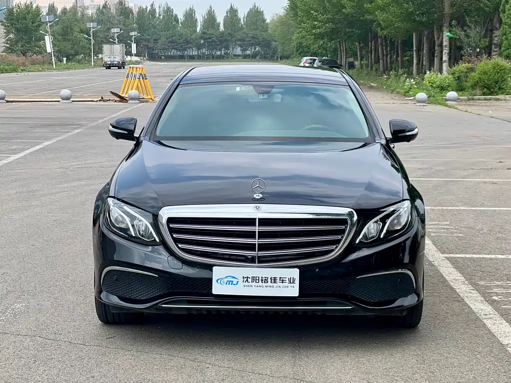Mercedes-Benz E-Class E 2020 E 300 L Fashion