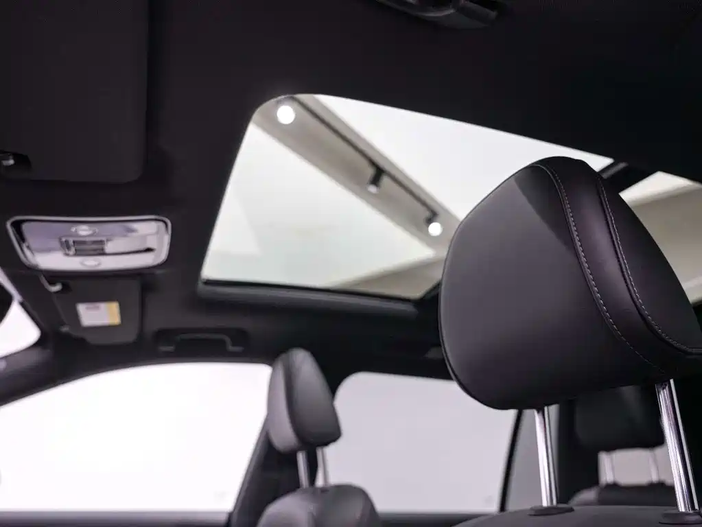 Li Auto Li ONE — миниатюра 12