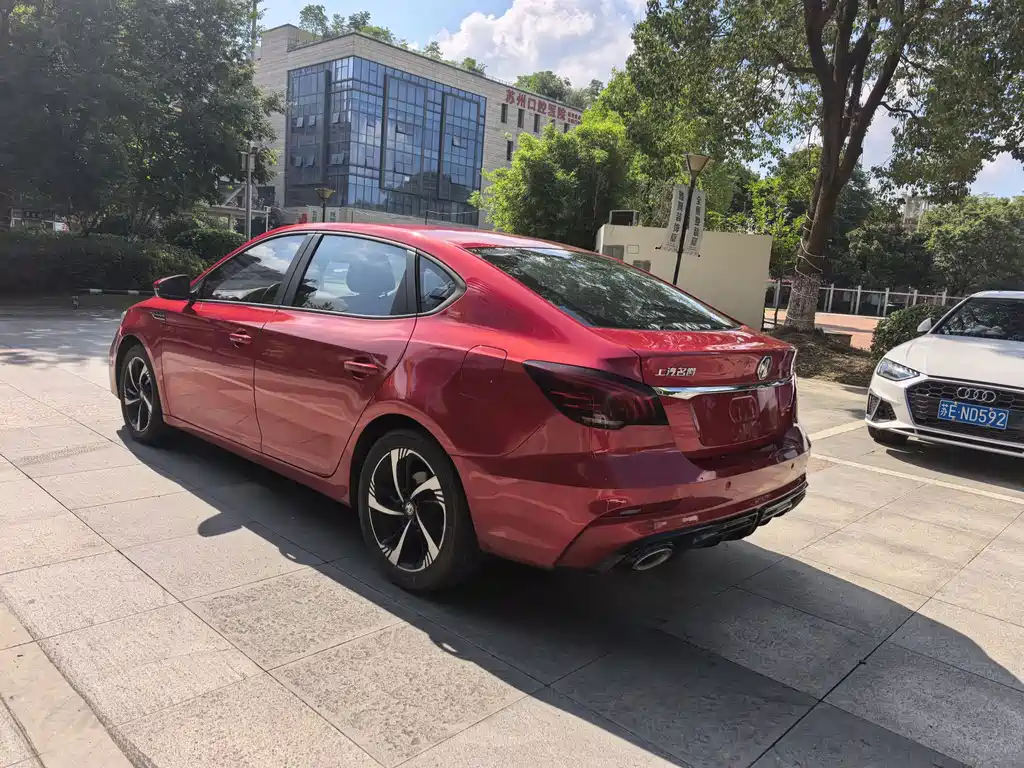 MG MG6 — миниатюра 7