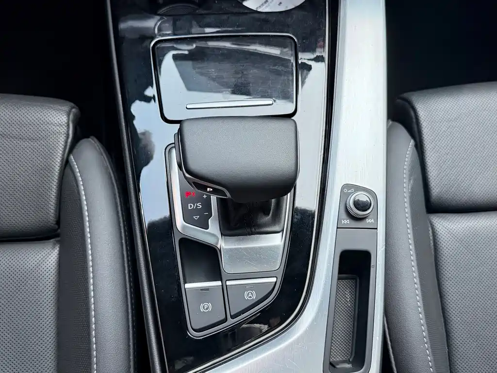 Audi A4L — миниатюра 15