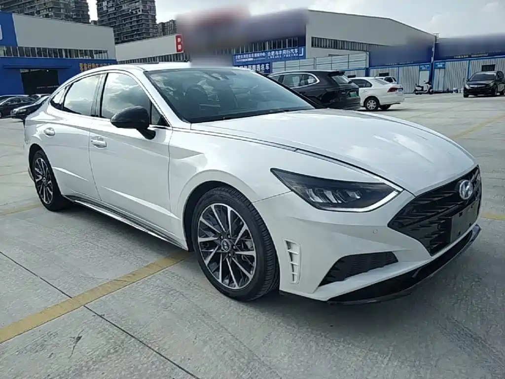 Hyundai Sonata — миниатюра 4