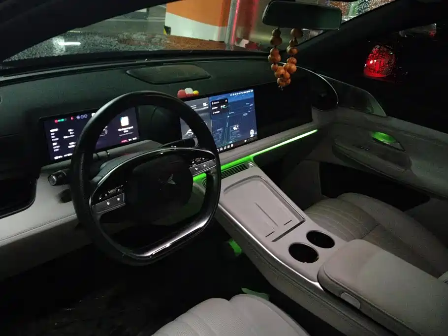 XPeng G9 — миниатюра 13