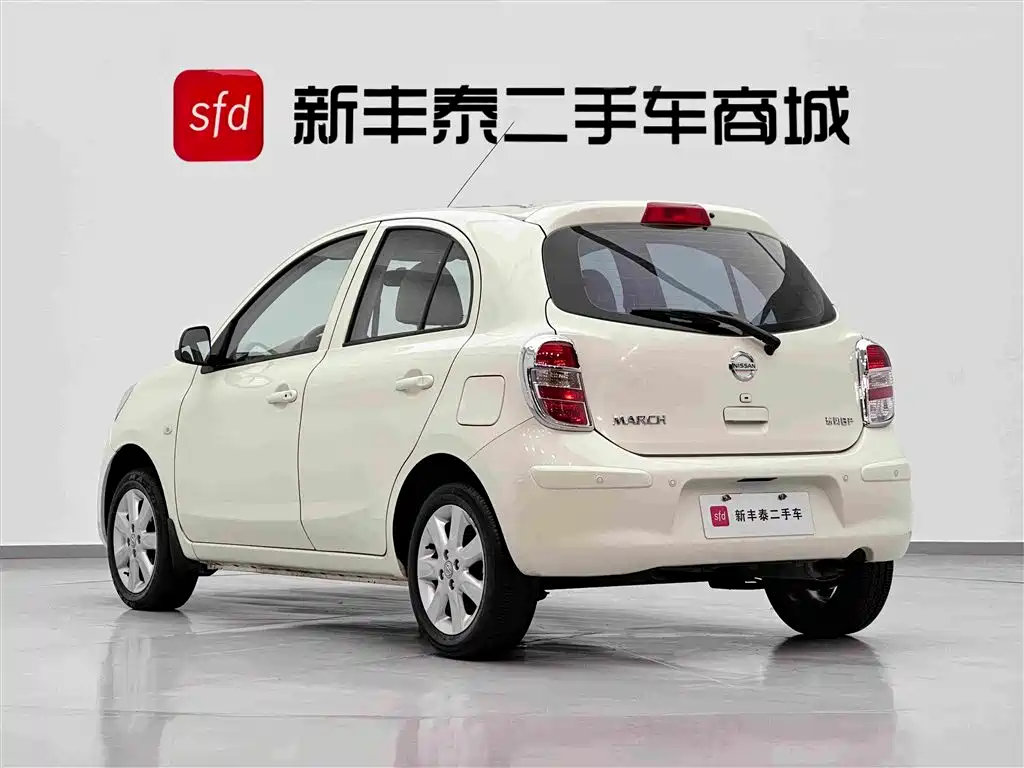 Nissan March — миниатюра 6
