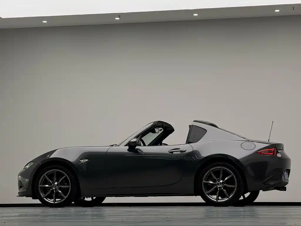 MAZDA MX 5
