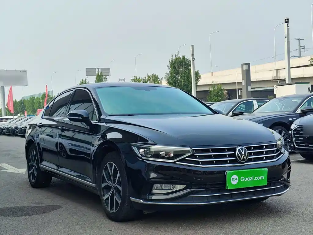 Volkswagen Magotan 2020 330TSI DSG Lead