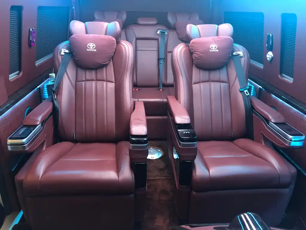 Toyota HiAce 2022 3.5L
