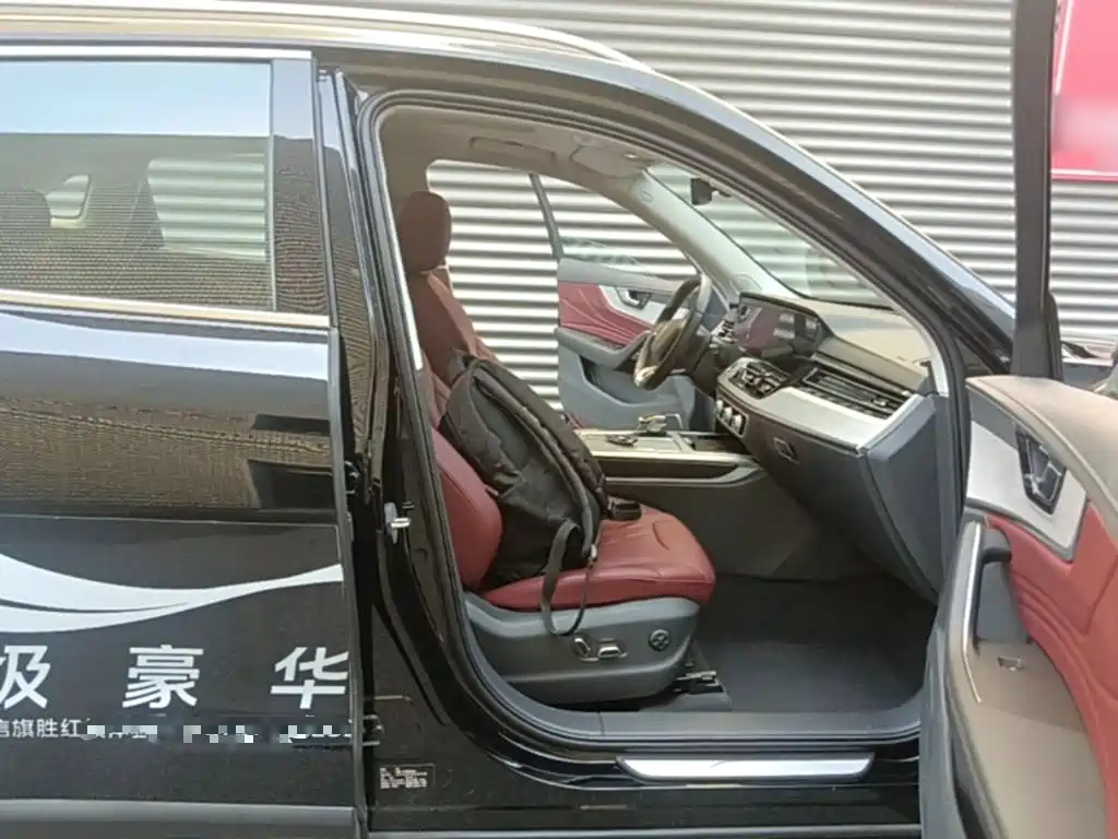Hongqi Hongqi HS5 — миниатюра 9